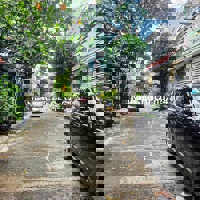 Chính chủ bán nhà hướng Đông, 80m2. Hẻm 741 Lộ 2, Bình Tân.