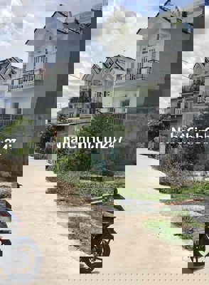 Nhà C4 MẶT TIỀN kênh đường THẠNH XUÂN 25 ,p.TX, Q12, dt 90m2(5,1mx19m)