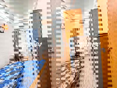 CH-DV 1PHong có Nội Thất Miễn Phí Xe , Khôgn Chung Chủ