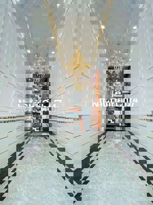 Nhà vừa đẹp vừa dài như siêu mẫu cần tìm chủ nhân để sở hữu liền