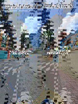 Mình chính chủ cần bán căn nhà gần chợ Hóc Môn giá 720 triệu