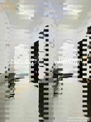 CHÍNH CHỦ STUDIO CỬA SỔ SÁNG FULL NỘI THẤT NGAY BÙI QUANG LÀ