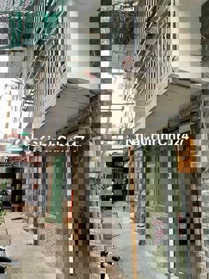 Bán nhà chính chủ Nguyễn Thông, Q3. 41.2m2. Ngang 4m. 2 tầng. 2PN