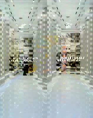 Bán nhà Tam Trinh 40m²x5T, 1 nhà ra phố, ô tô, view hồ, nhỉnh 6 tỷ