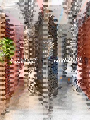 Bán nhà tại Dương Văn Bé, 4,3 tỷ, 26m2 hàng hiếm tại Hai Bà Trưng.