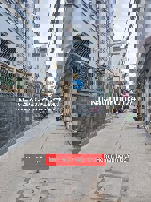 CHÍNH CHỦ: Nhà 2 MT 4*18m, 3 tầng, hẻm ô tô thông 703  HL2 - HH 1%