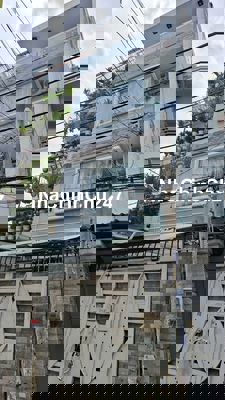 Chính chủ cần bán nhà ngay Công Viên Tầm Vu, cạnh Giáo Xứ Thanh Đa