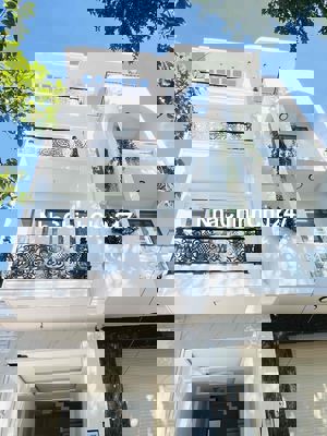 nhà phố 1 trệt 3 lầu khu d2d chính chủ tôi bán