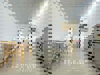 CĂN HỘ 2PN BAN CÔNG FULL NT, GẦN VÒNG XOAY DÂN CHỦ