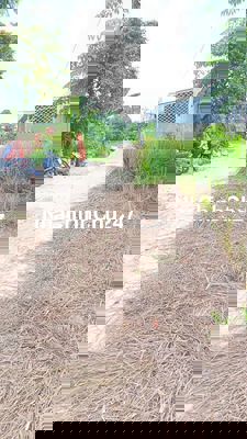 Bán lỗ miếng đất thổ cư trường tây Hòa Thành Tây Ninh