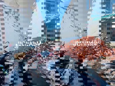 CHÍNH CHỦ 114M2 ĐẤT KIỆT 6M LÊ VĂN HIẾN