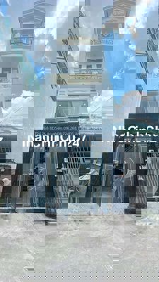 Nhà mới hoàn thiện xong cần tìm chủ nhân để sở hữu