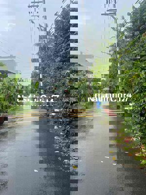 chính chủ bán đất tặng nhà và xuỏng MT Vp 38a. Dat 300m2 có 143m2 thổ