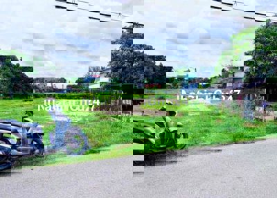 Cần bán lô đất full thổ 216m2 gần Uỷ Ban Xã Thái Mỹ Giá 450TR SHR XDTD