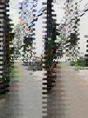 BÁN ĐẤT RỘNG 399M² – NGANG KHỦNG 9.2M – HẺM XE HƠI 1 TRỤC P.13 GÒ VẤP