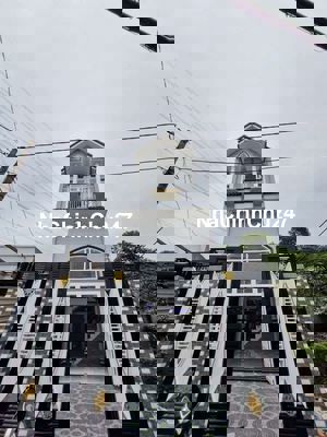 Chủ kẹt hạ giá cực mềm so với thị trường