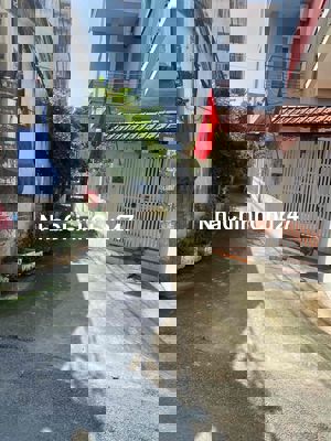 Nhà ở chính chủ