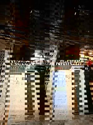 Nhà ngõ Đê La Thành 20m2 chính chủ ngõ thông đường