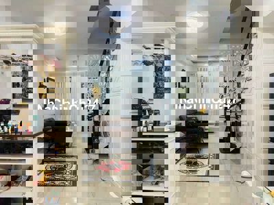 Bán Nhà Phố Lakeview City View Hồ Thoáng Mát Trục Đường Chính 25M