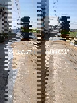 chủ gửi bán lô đất 81m2- giá chỉ 1 tỷ 780 tr-gần chợ xuân thới thượng