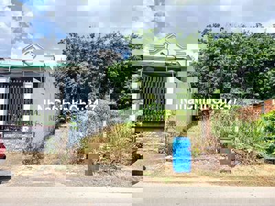 Gia đình Chú TÁM kẹt tiền cần bán lại lô đất 140m2 Tân Phú Trung 790tr