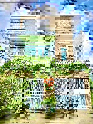 CHỦ NHIỆT GIẢM MẠNH - SIÊU PHẨM NHÀ MẶT TIỀN 3 TẦNG - NGAY PHƯỚC LONG