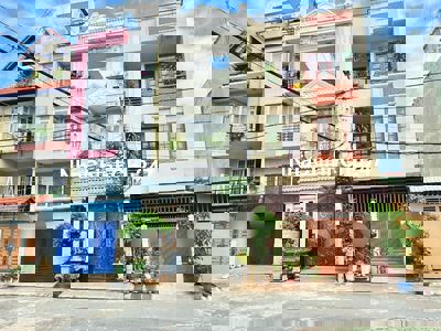 Nhà 3 tầng khu dân trí cao đường Hoàng Diệu 2 ra ga Metro tầm 500M