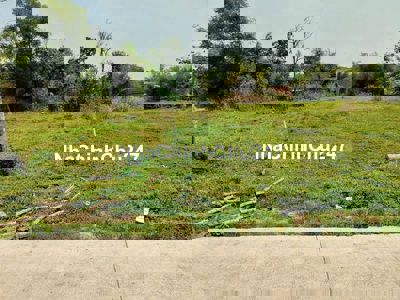 2,5 TỶ CHÍNH CHỦ BÁN GẤP LÔ ĐẤT 204M2 NGAY KĐT HIỆP HÒA, LONG AN, SHR