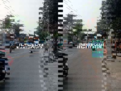 Mặt Tiền Hóc Môn 5x34 - 3 Tầng - Nhà chính chủ ở