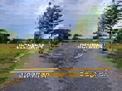 Chủ cần vốn bán gấp lô đất cách mặt tiền Quốc Lộ chỉ 200m