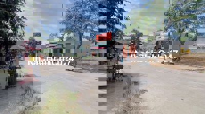 Chủ kẹt tiền gửi bán lô đất 100m2 ngay Long Nguyên Bàu Bàng