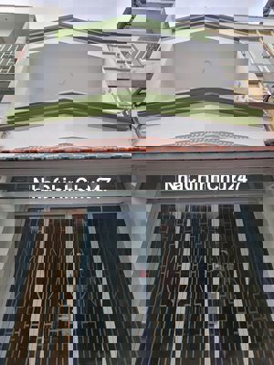 Chủ gửi nhà 2 tầng 56m2(4m*14m) 3PN Cách mặt tiền 15m