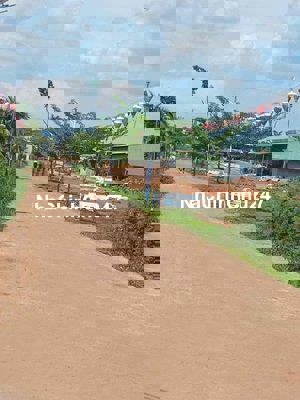 chủ đang cần bán lô đất diện tích 250m