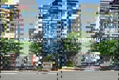 ĐẤT NỀN ĐỐI DIỆN BẾN XE QUẬN 8 - QL50