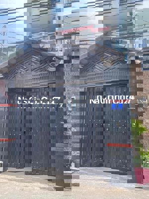 bán nhà chính chũ