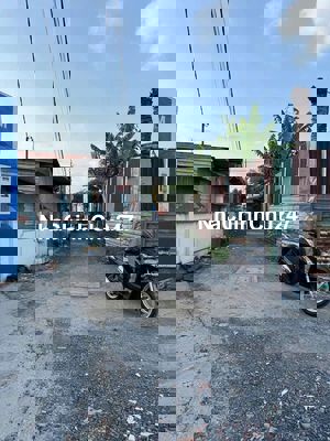 Đất gần ngã tư Ga , giá 3,5 tỷ , 68m2