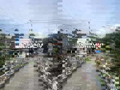 Hàng Ngộp Chủ Cần Bán Gấp 20m x 34m thổ cư 101m2 còn lại đất lúa