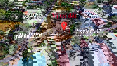 Chính củ cần bán lô đất 2tỷ9 Ngay ubnd xã Thái Mỹ DT: 218m2(7x28)