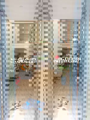 Chính chủ nhà lê độ, thanh khê. Trung tâm thành phố, nội thất cao cấp