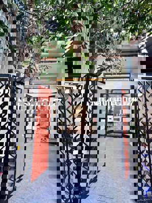 NHÀ ĐẸP 3 TẦNG KIỆT 3M CÙ CHÍNH LAN SÂN XE RỘNG