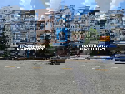 Nhà khu hành chính Dĩ An, full nội thất, sổ hoàn công, 2511 Dĩ An