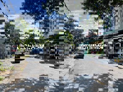 Đất Bà Bang Nhãn ngang 11,8m nở hậu ; Đông Nam