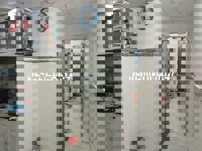 Nhà ở nguyên căn 2 PN, 1 Phòng khách, 1 gác, đường số 2, Q9