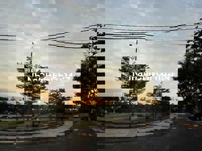 Bán Lô MT Hoàng Thiều Hoa . Dt: 115m . Hướng Nam