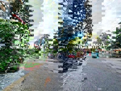 nhà trệt 2 lầu đường số 5 kdc hồng phát, lộ thông trần hoàng na