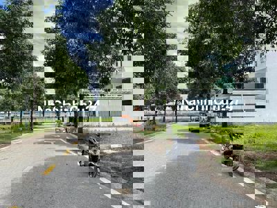 CHÍNH CHỦ BÁN ĐẤT 155M2, MTĐ NHỰA 15M, FULL TC, SHR, CÁCH QL13 500M