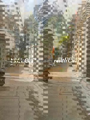 nhà hxh Nơ Trang Long P13 BT 7,54m x 15m chính chủ