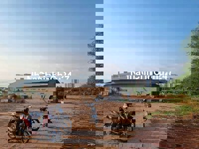 Đất VIEW SÔNG TẮC - Đối diện Biệt thự ven Sông Vinhomes Quận 9