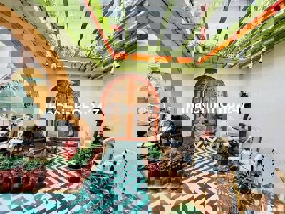 CHÍNH CHỦ - 114 NGUYỄN DU, QUẬN 1 - DT LỚN 14x20m, VỈA HÈ RỘNG, GIÁ RẺ