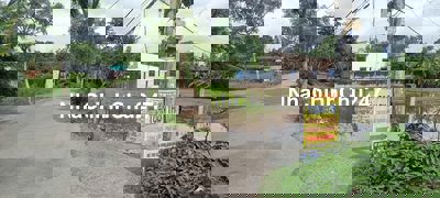 Bán nhiều mảnh vườn 60m2 hẻm đang ở được có video